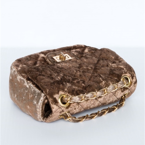 CLASSIC QUILTED VELVET SHOULDER BAG mocha - Picture 5 of 8